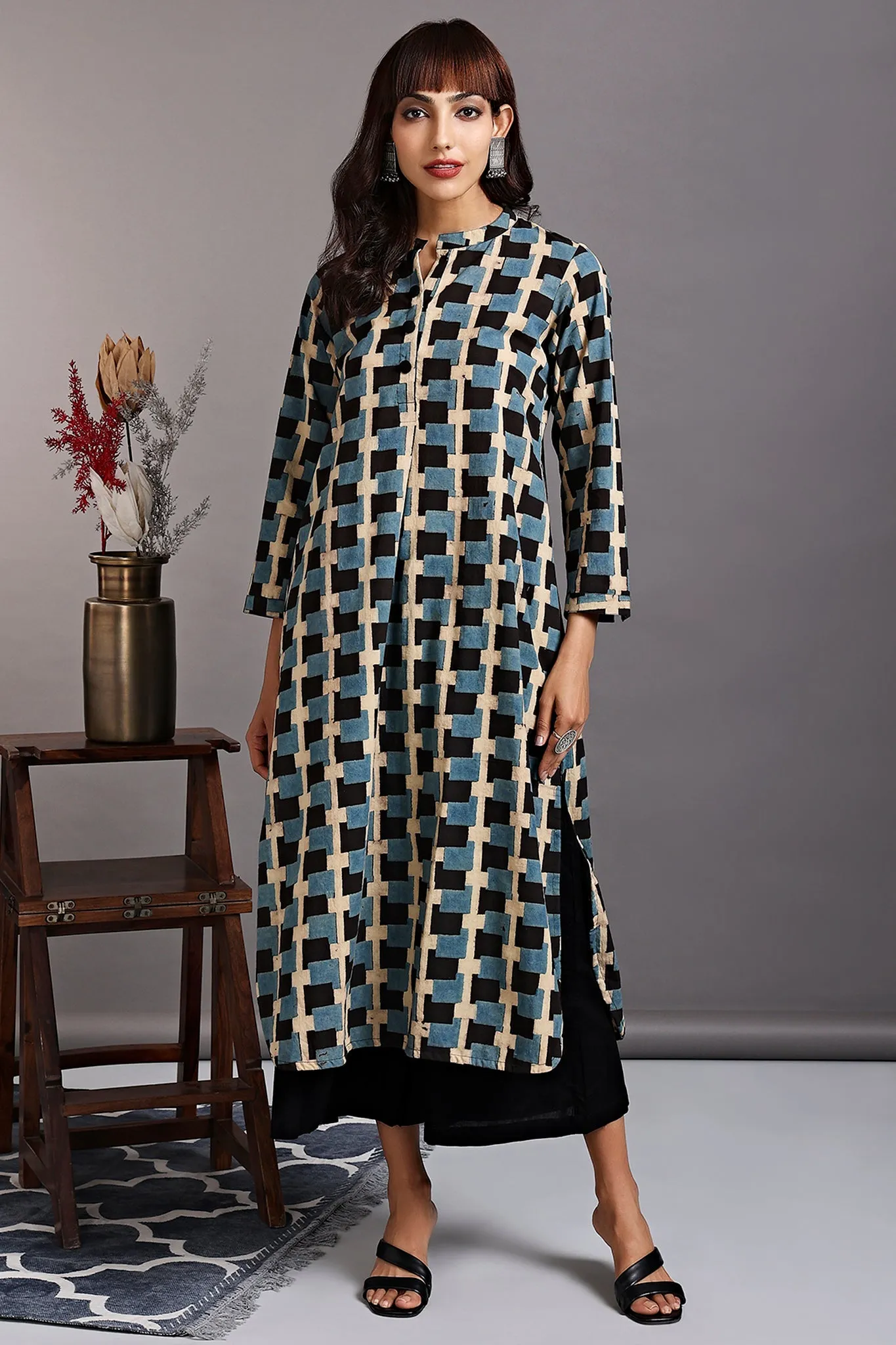 stand collar kurta with round hem - turkish blue & chequered strokes